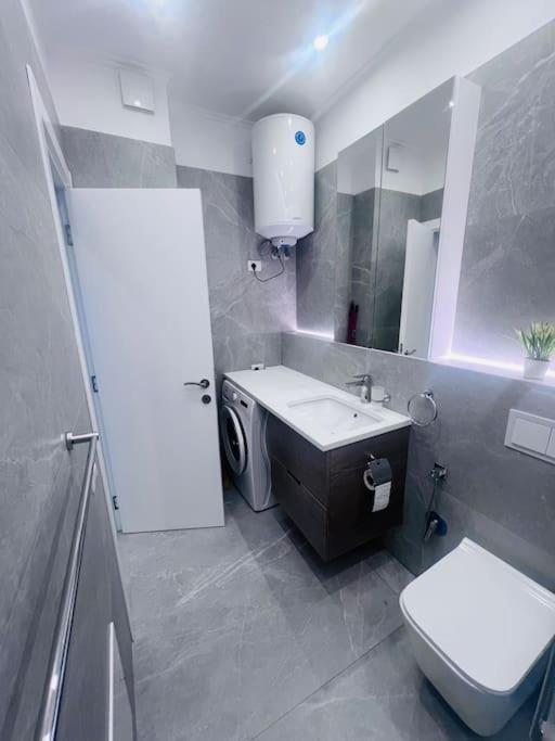 Apartmán Deluxe Flat With Garden_Tirana Exteriér fotografie